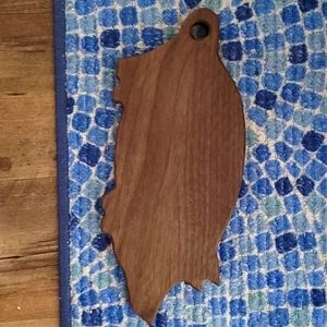 Pig cutting board
